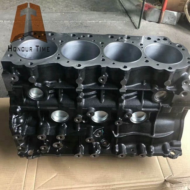 4JG1 cylinder block.jpg